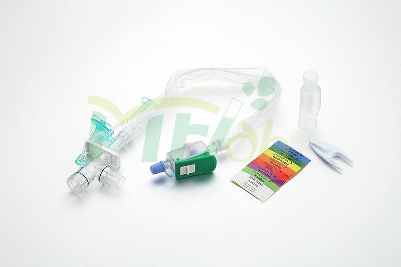 LB6811 Closed Suction Catheter